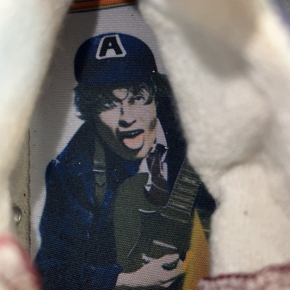 🔹 Converse AC/DC Anges Young Velvet High Tops - Picture 10 of 11